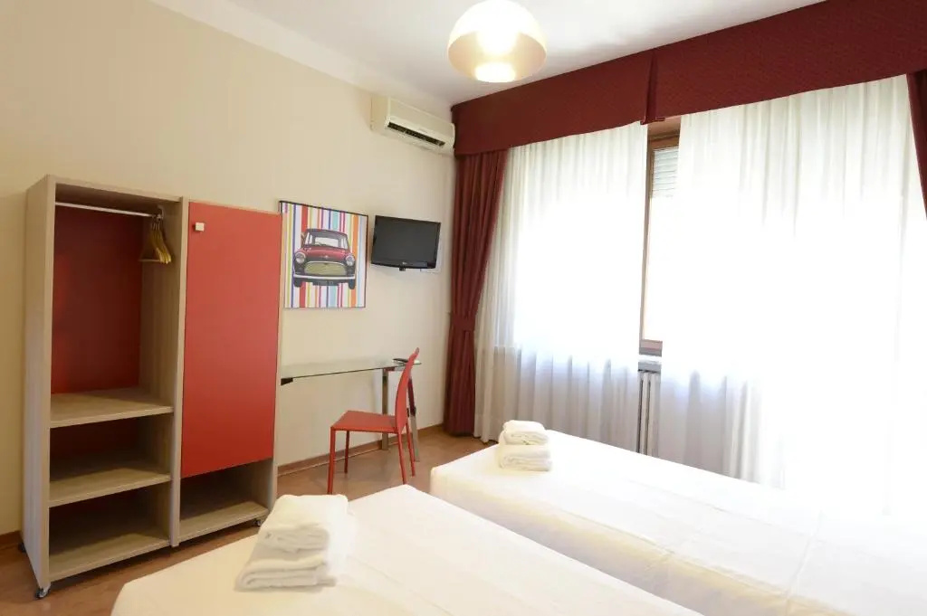 Hotel Tourist - Chambres