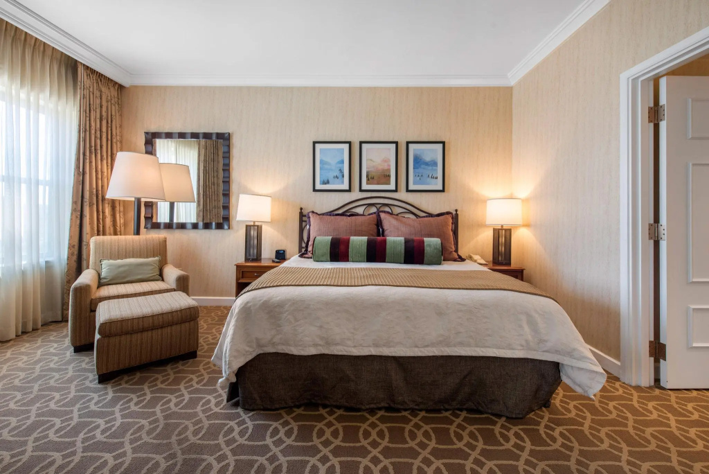 1 Bedroom Double Suite (full double bed)