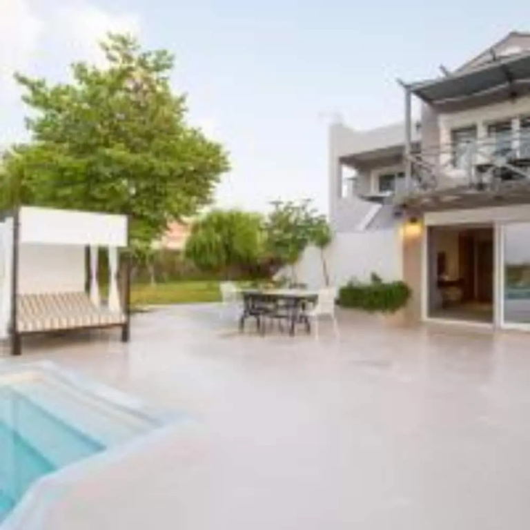 Villa Fivos With Private Pool by Lefkadastay