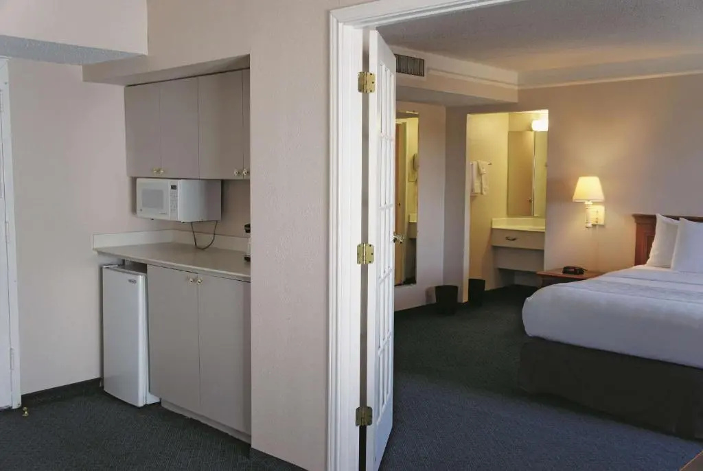 La Quinta Inn by Wyndham Clute Lake Jackson - Chambres