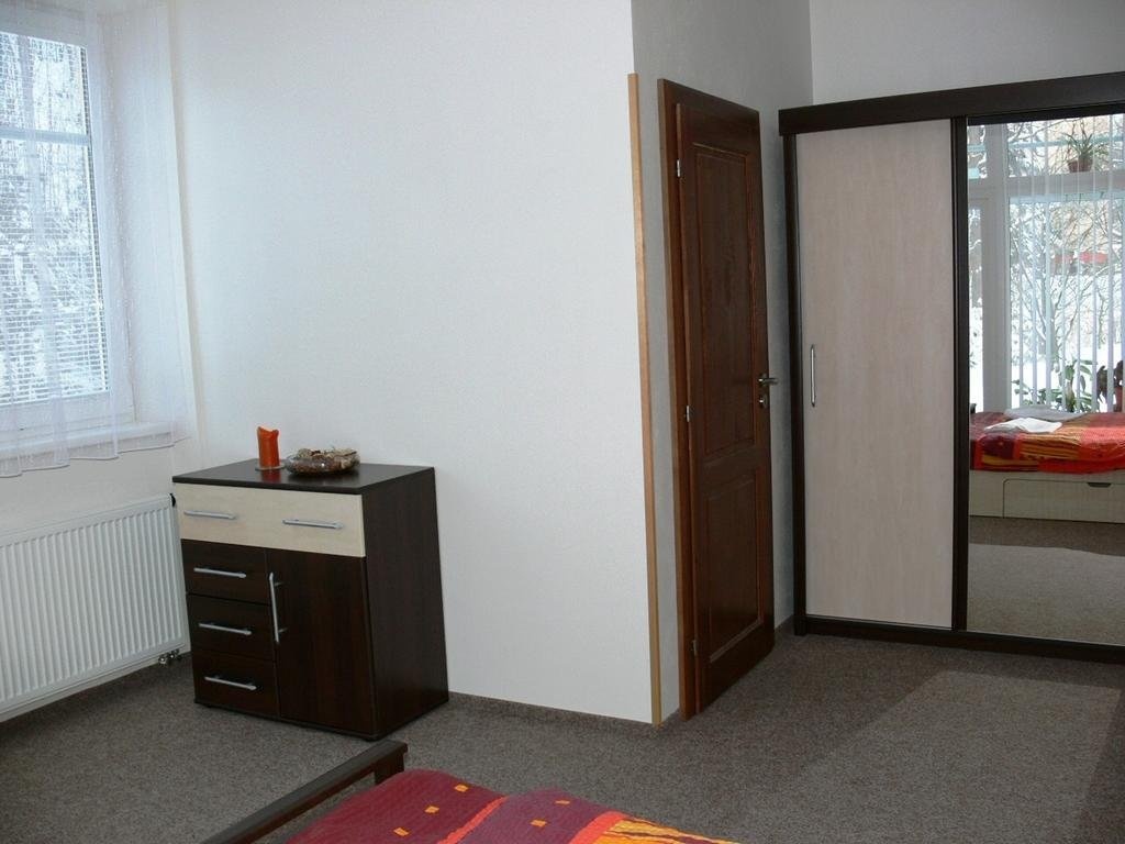 Penzion Továrníkova vila - Général