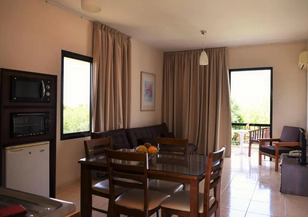 Anna Hotel Apartments - Chambres