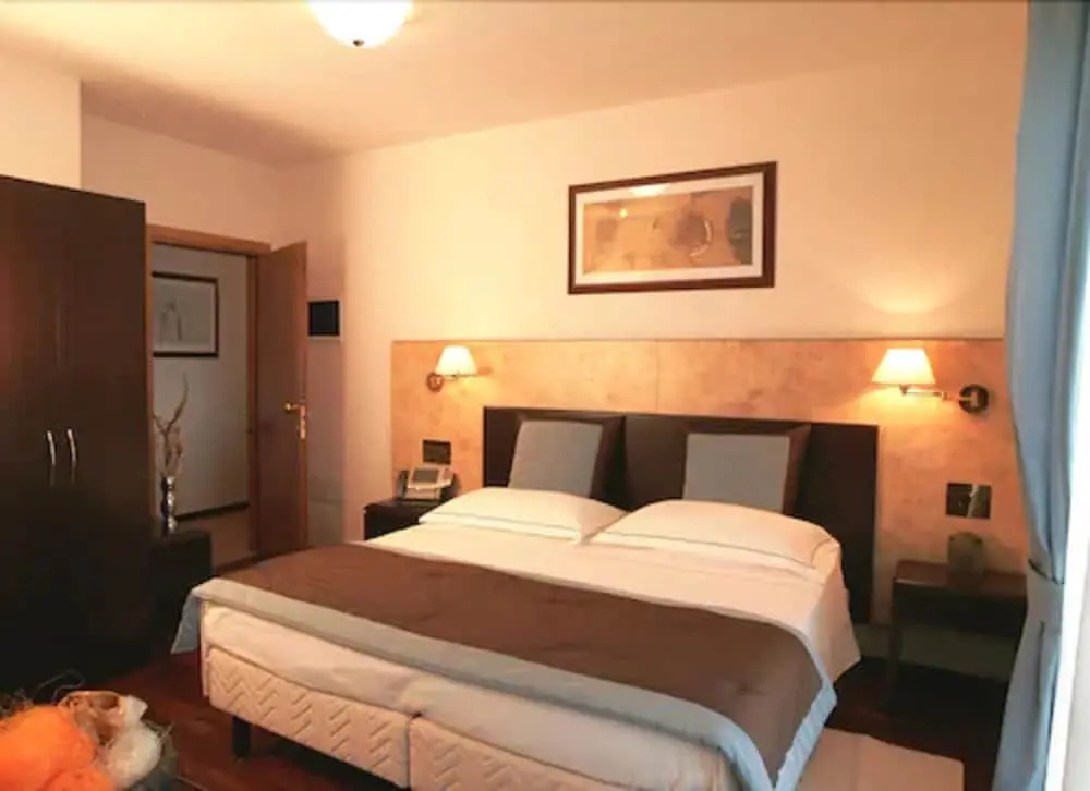 Air Hotel - Chambres