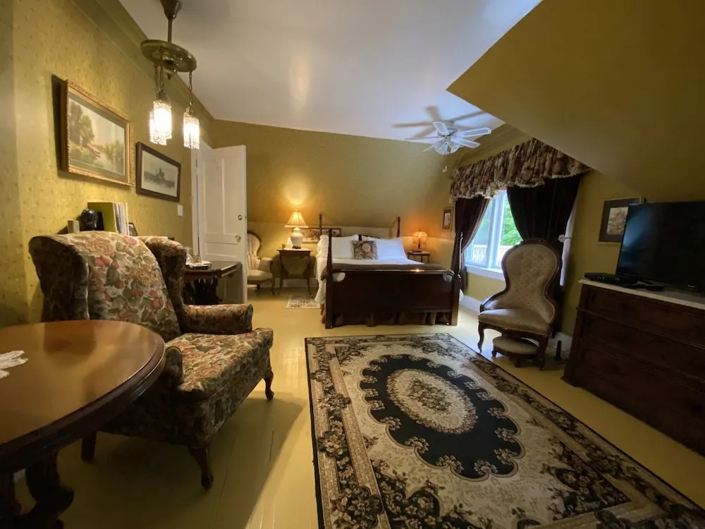 Standard room