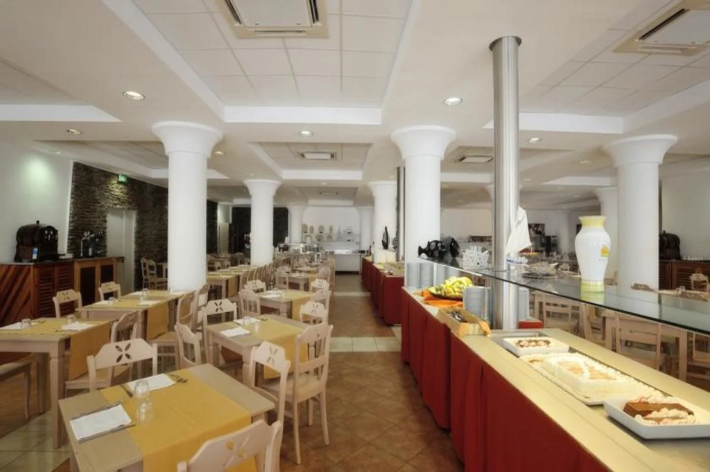 Hotel photo 28