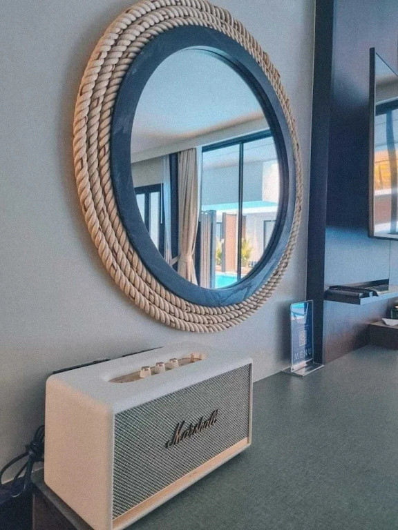 Grand room