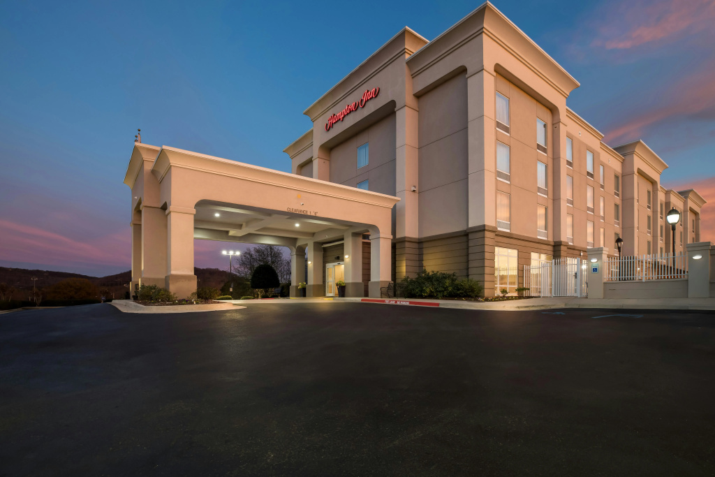 Hampton Inn Guntersville
