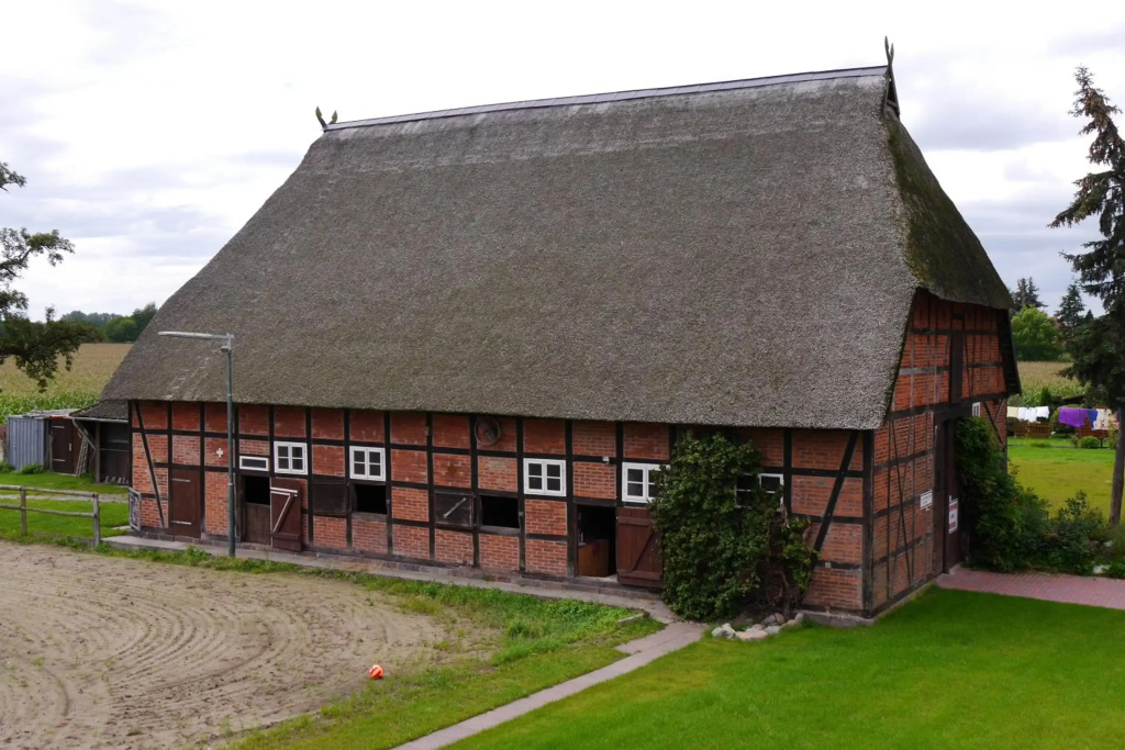 Landhaus - Hof Pakirnis