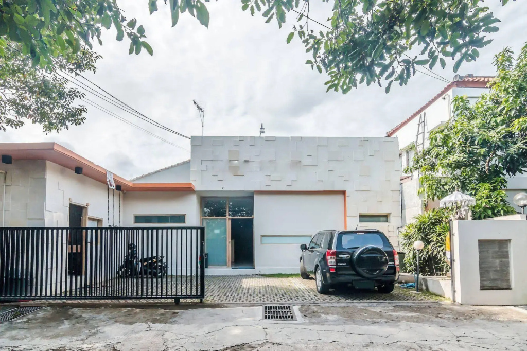 Zen Rooms Ciung Wanara Denpasar Syriath