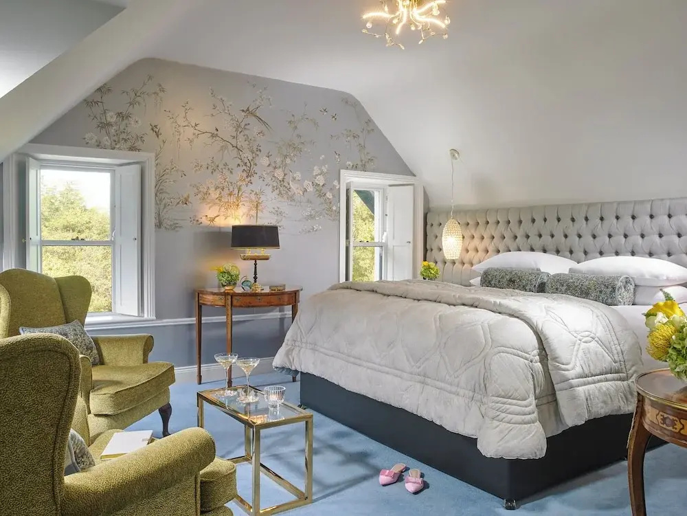 Luxury room