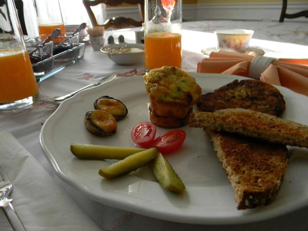 Food & Beverage
