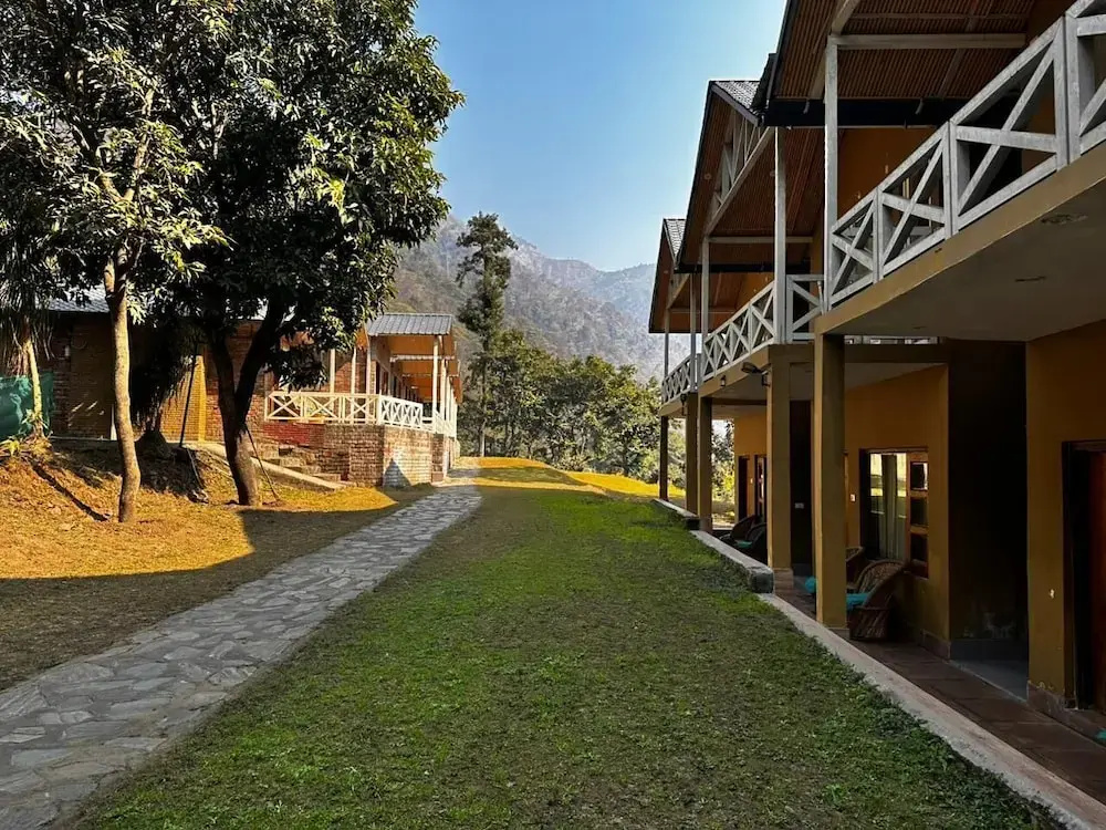 High Bank Himalayan Retreat Eco Resort