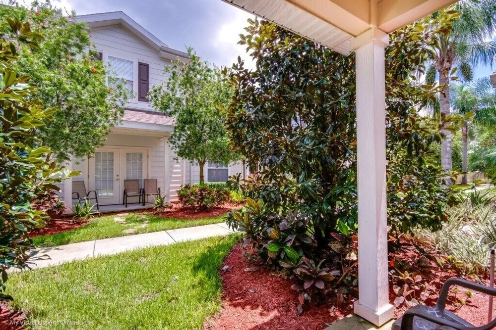Lucaya Village Resort 4 Bedroom TownHome 4 Townhouse by RedAwning
