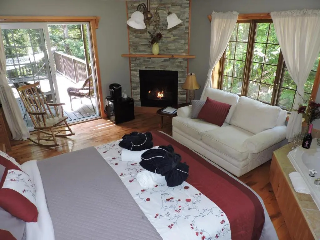 Suite with balcony