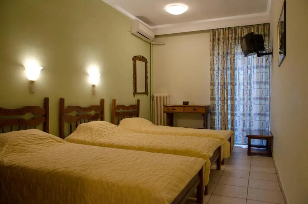 Economy room