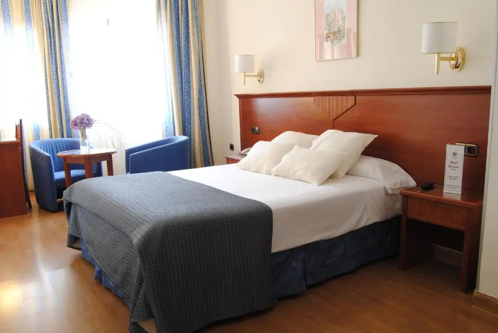 Hotel Porcel Alixares - Chambres