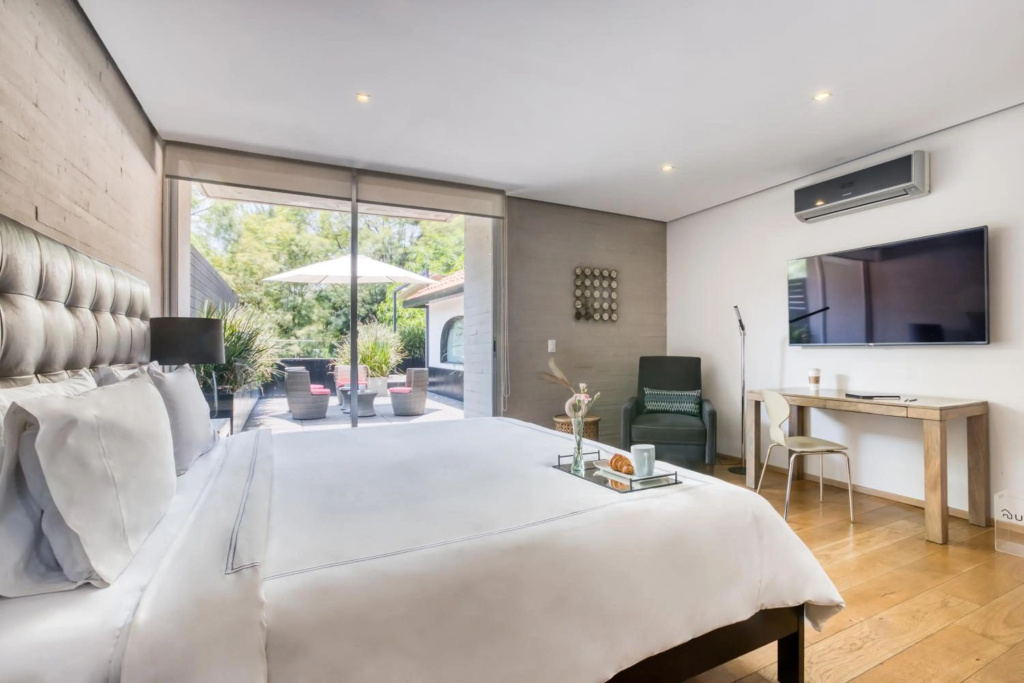 AR 218 Hotel by ULIV — 5