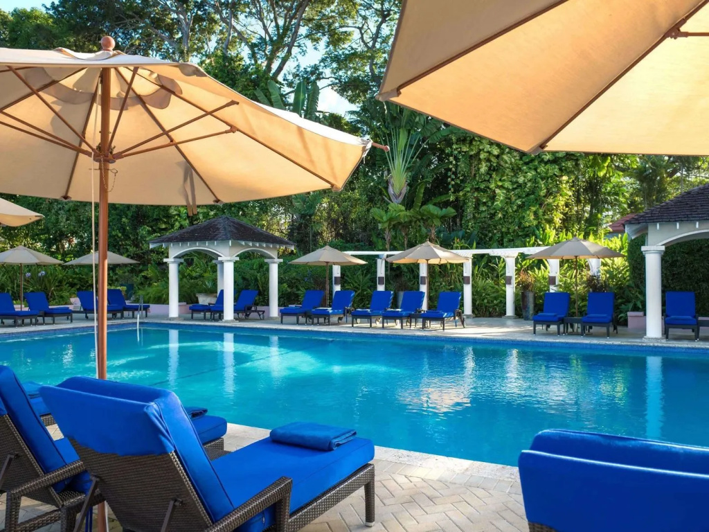 Fairmont Royal Pavilion - 3