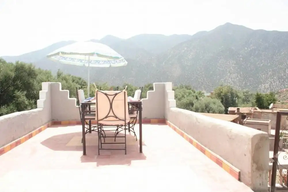 Balcony & Terrace
