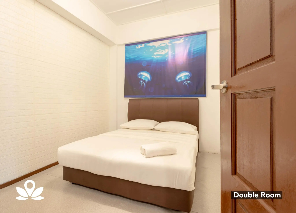 Standard Double room (full double bed)