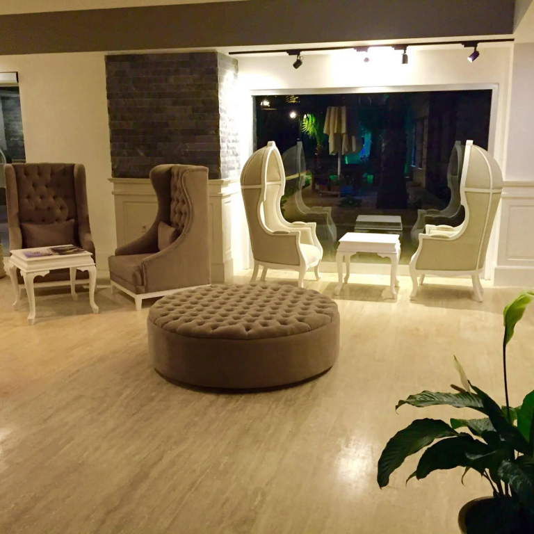 Hotel photo 11