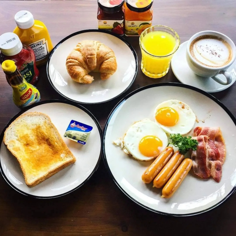 Food & Beverage