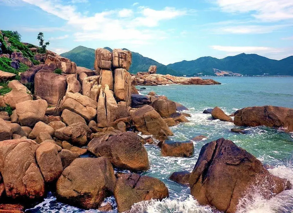 Beach & Waterfront