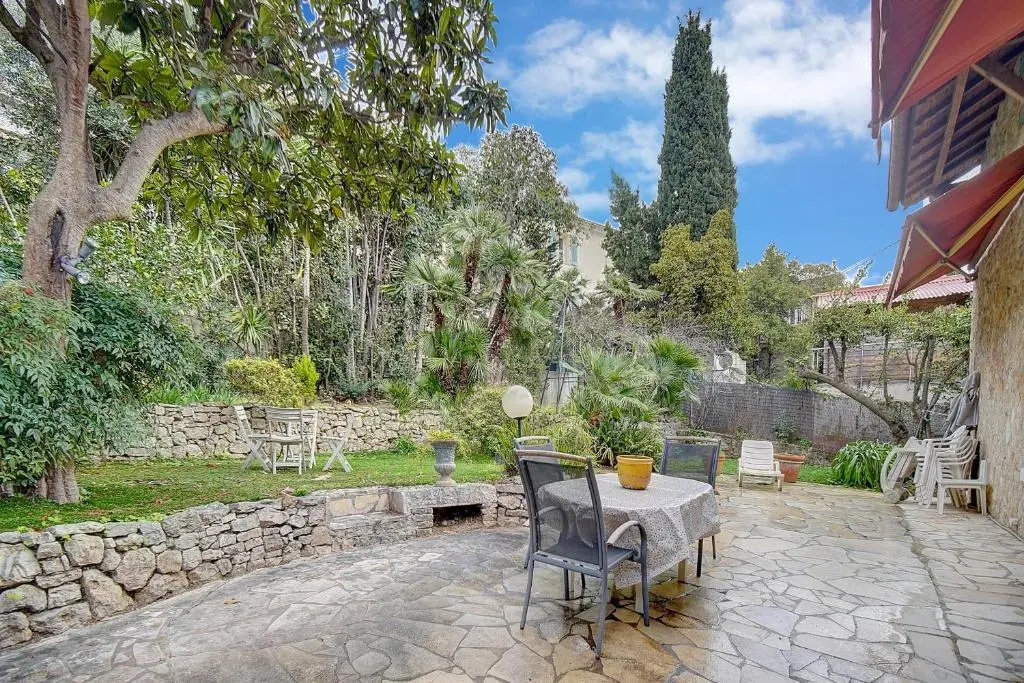 IMMOGROOM - Villa in the city center with terrace- garden- CONGRESS/BEACHES
