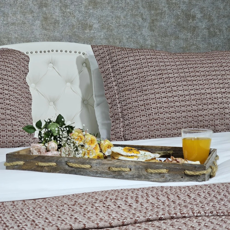 Classic Double room with balcony (full double bed)