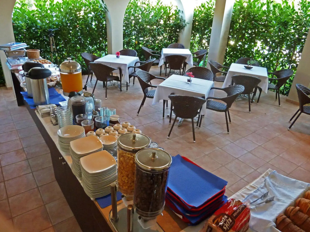 Hotel photo 22
