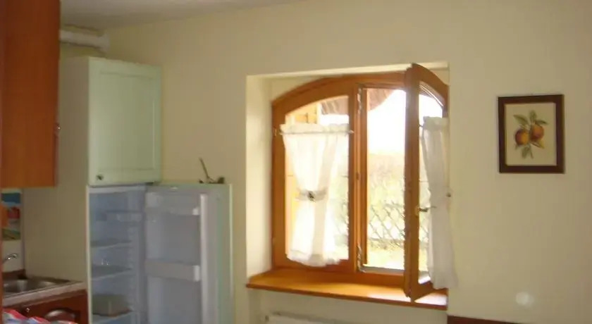 Balatoni Lakófalu - фото 5