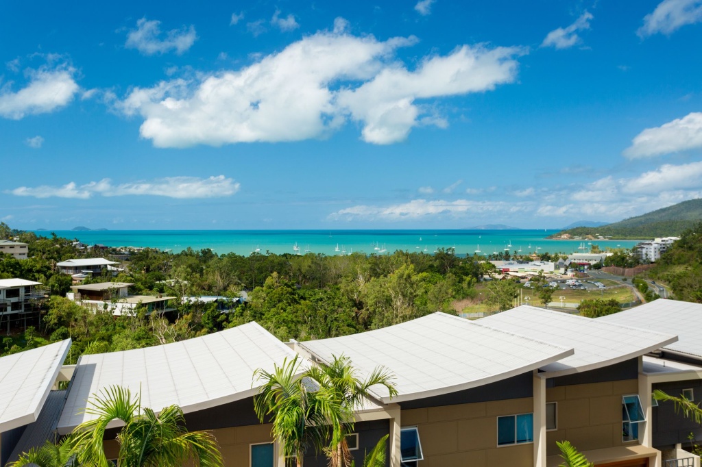 Beach & Waterfront