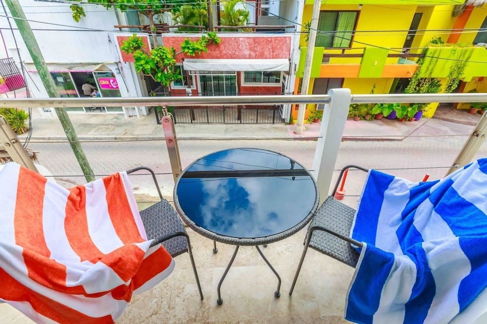 Estrella Del Mar - One Bedroom Suite 102 by Skyrun