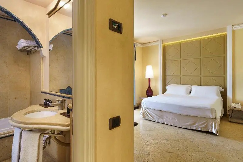 Romano Palace Luxury Hotel - Chambres