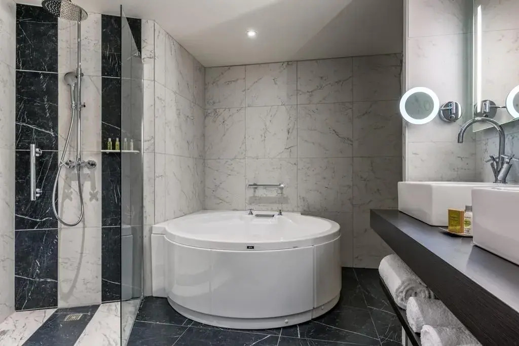 Doubletree By Hilton Carcassonne — фото 6