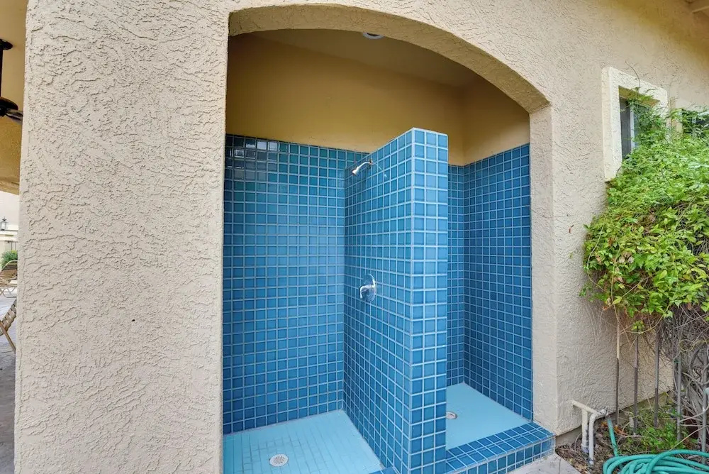 14 Mi to Dtwn: Phoenix Condo w/ Balcony & Spa!