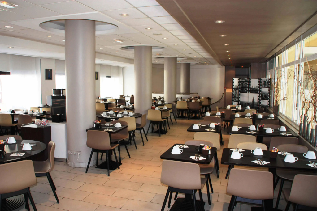 Novotel Paris Vaugirard Montparnasse 12