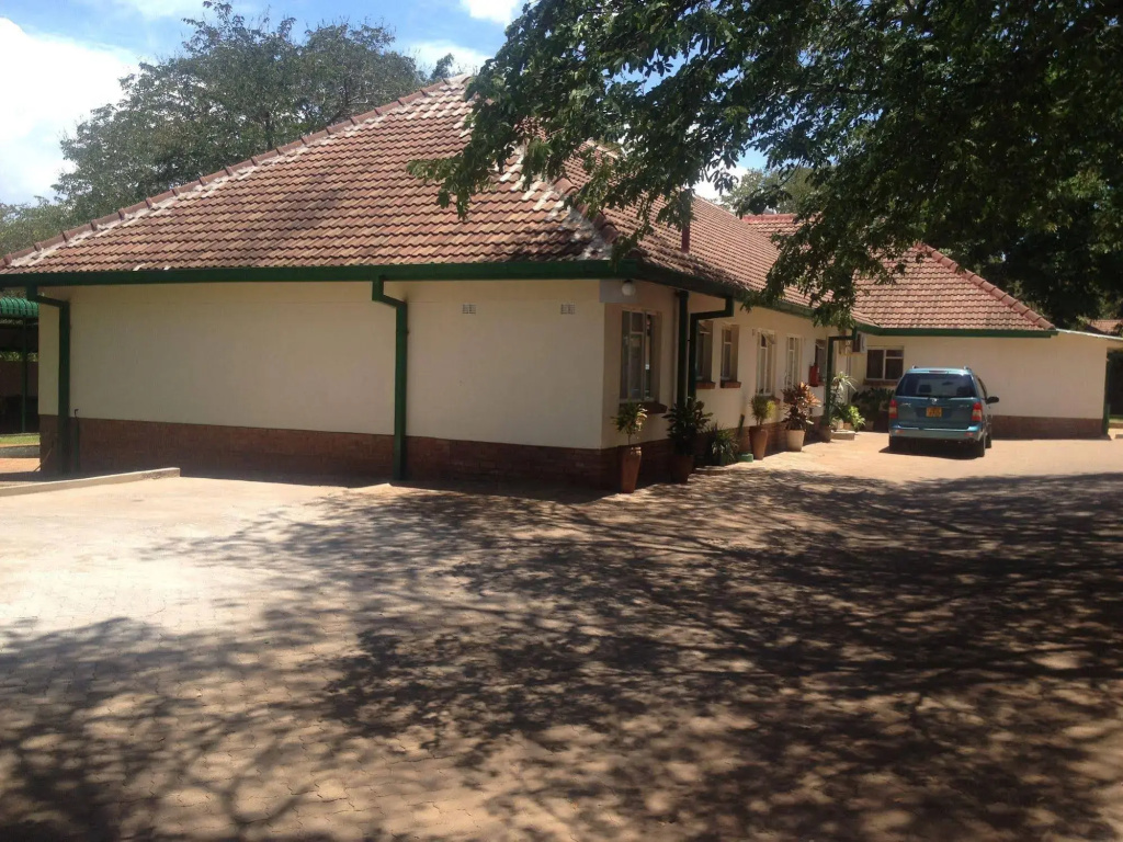 Livingstone Lodge