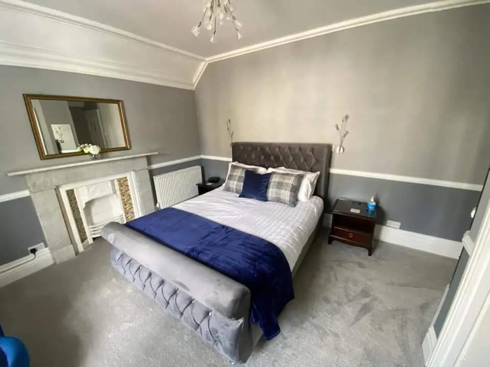Standard Double room (full double bed)