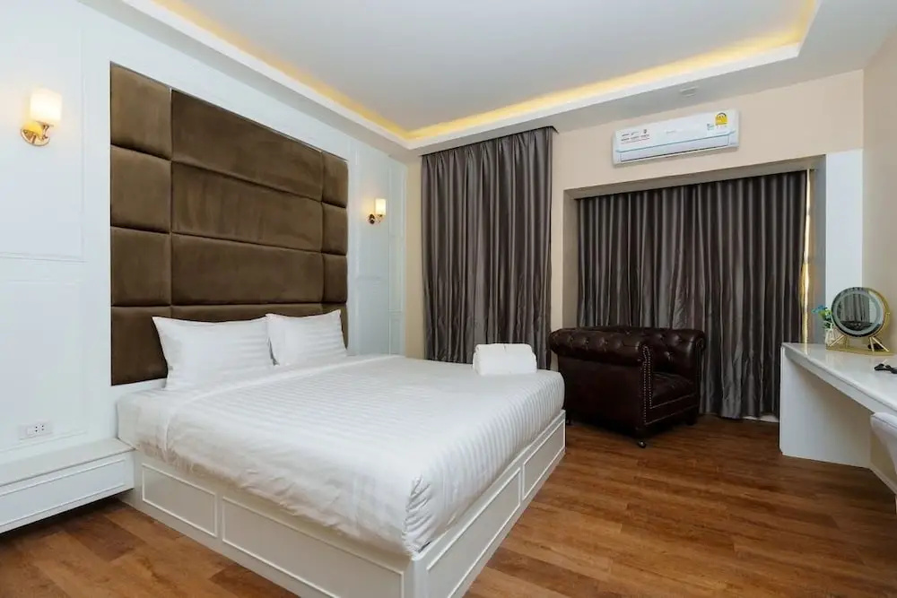 Deluxe Single room