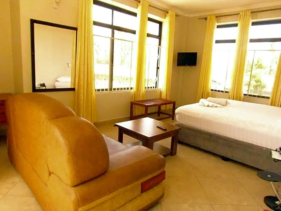 Fq Hotel - Chambres