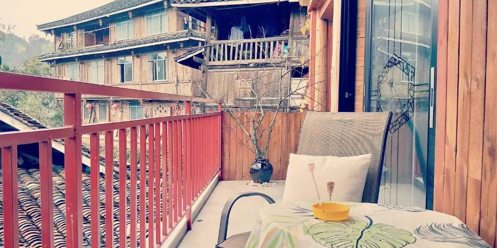 Balcony & Terrace