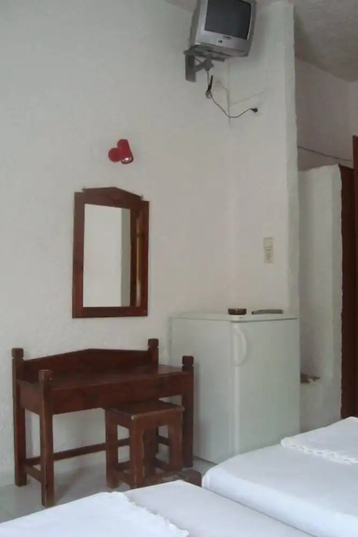 Economy room