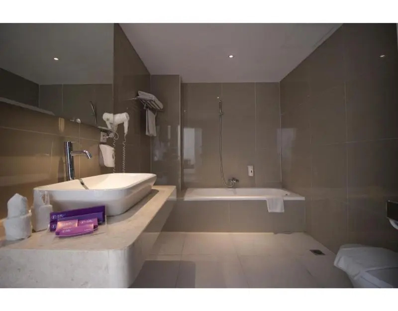 Standard Suite