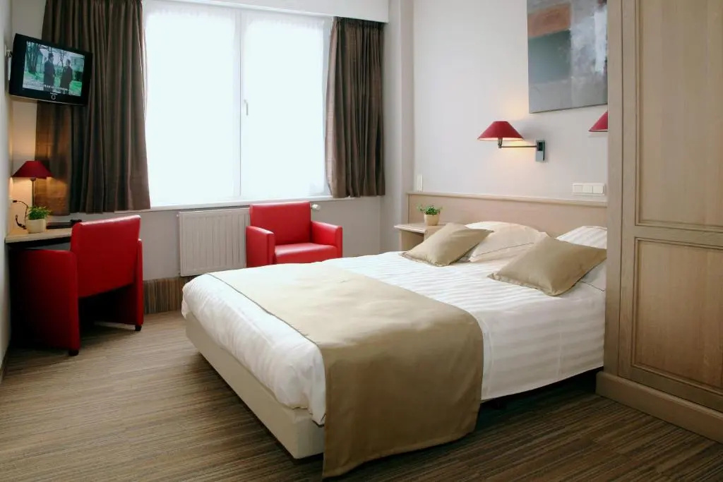 Ambassador Hotel - Chambres