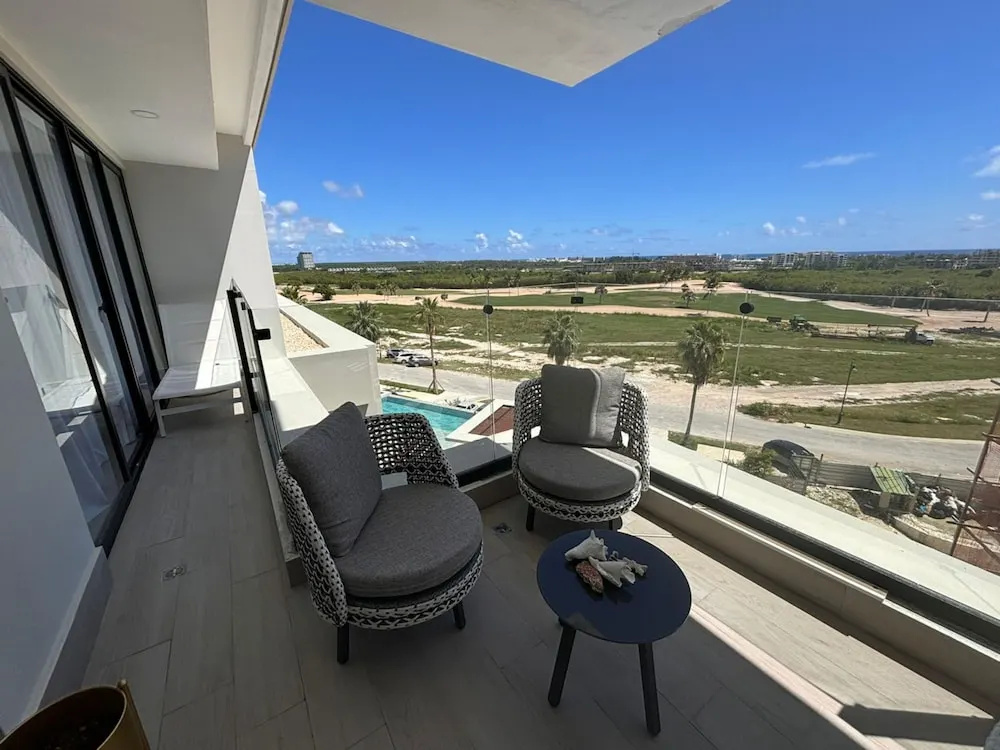 Retreat Apartment w 2 Bedrooms in Cap Cana