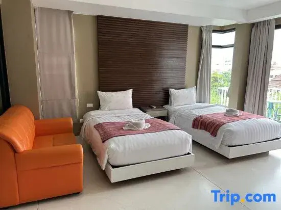 Deluxe Double room with mountain view (twin beds)