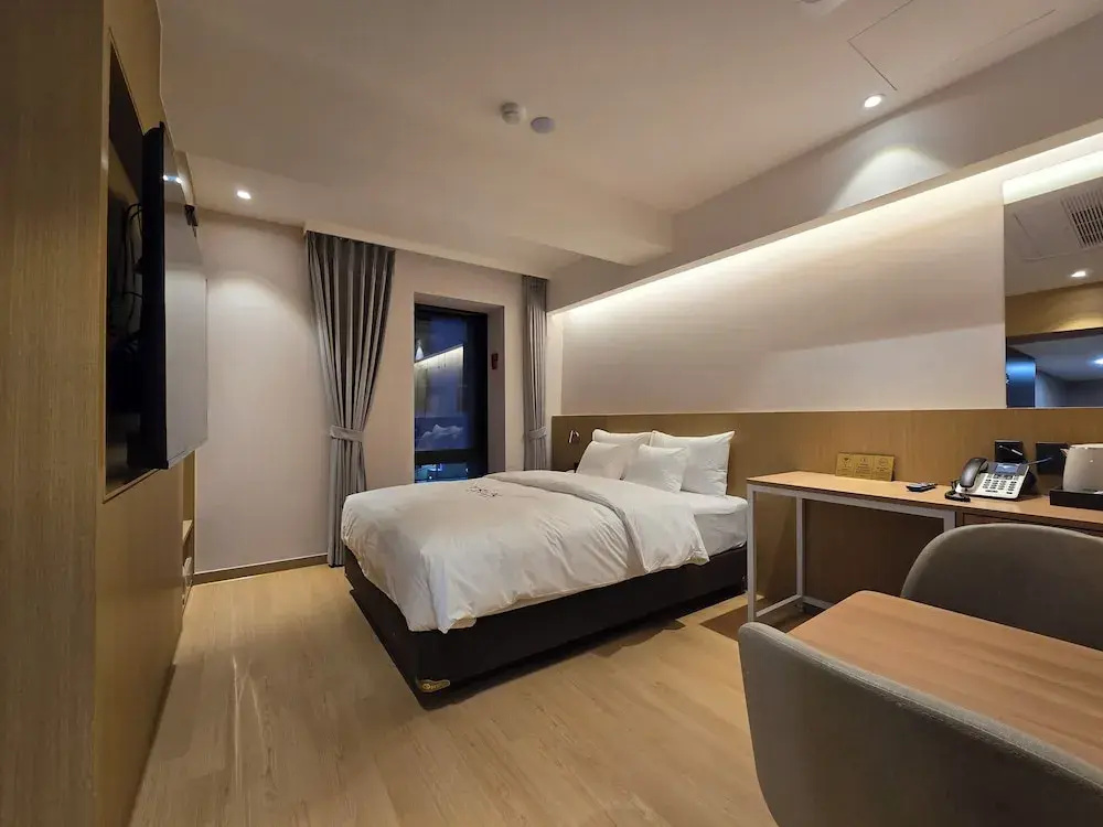 Superior room
