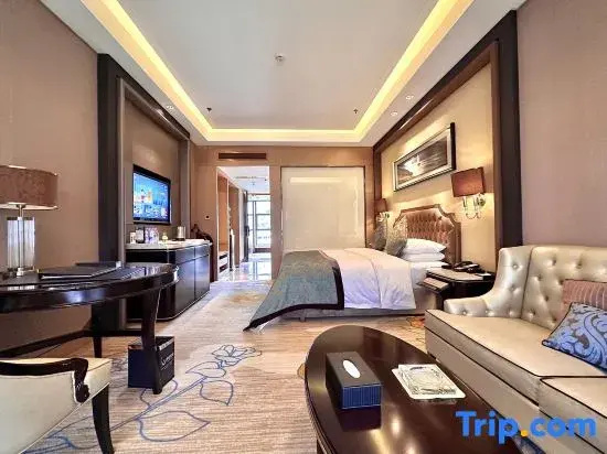Deluxe Double room (full double bed)