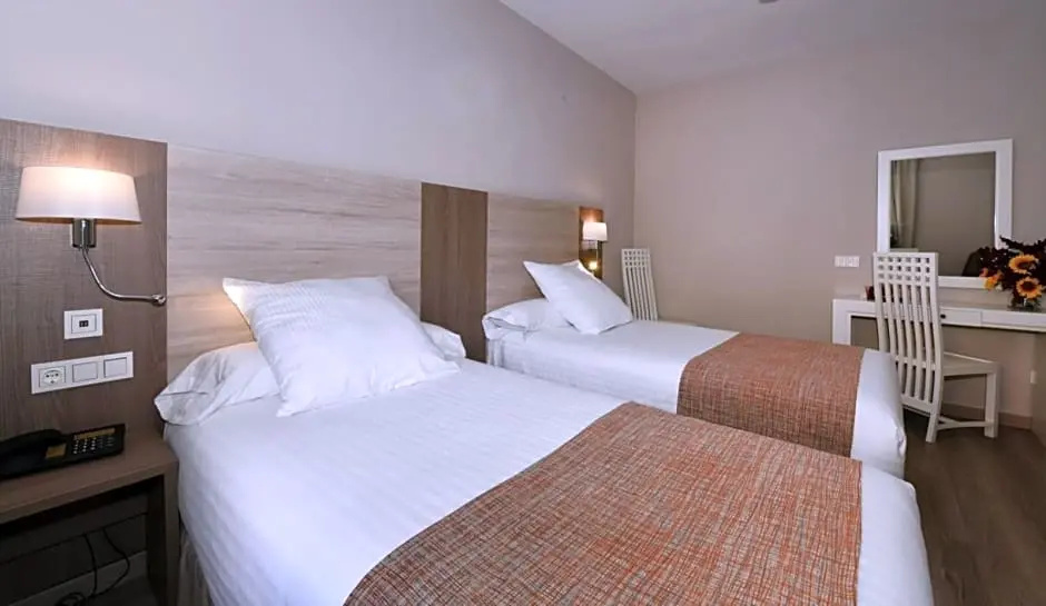 Hotel Salobreña Suites - Chambres